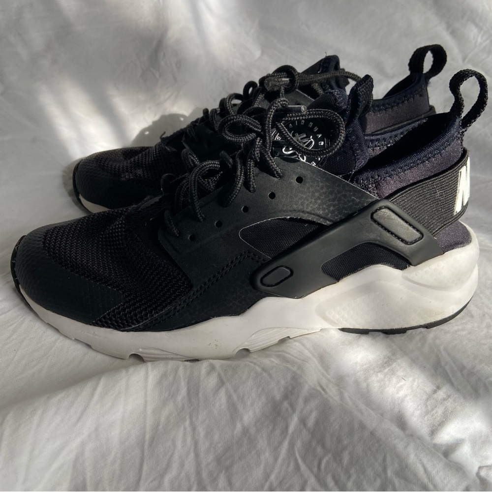 Nike Air Huarache Run Ultra Low Black White
